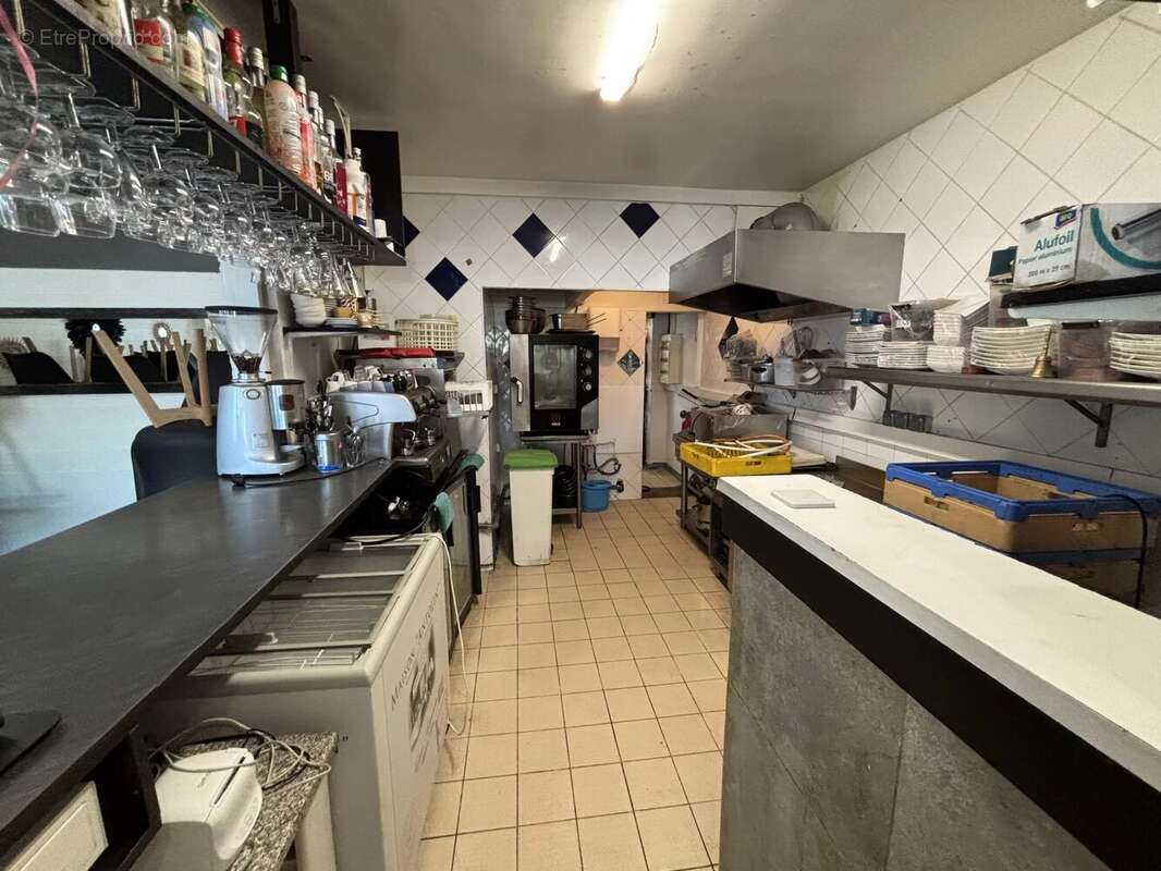 Commerce à NARBONNE