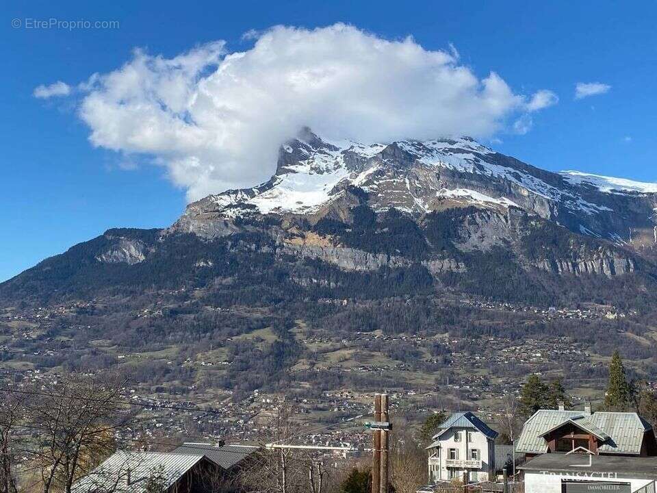 Appartement à SAINT-GERVAIS-LES-BAINS