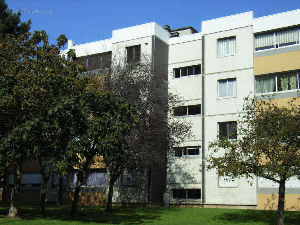 Appartement à HEROUVILLE-SAINT-CLAIR