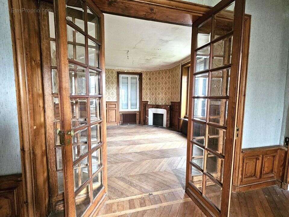 Maison à VILLERS-BOCAGE