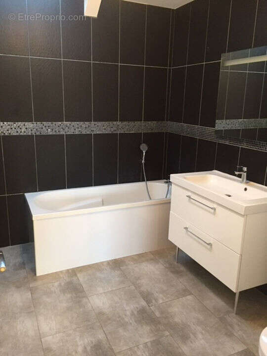 Appartement à FRESNEY-LE-PUCEUX