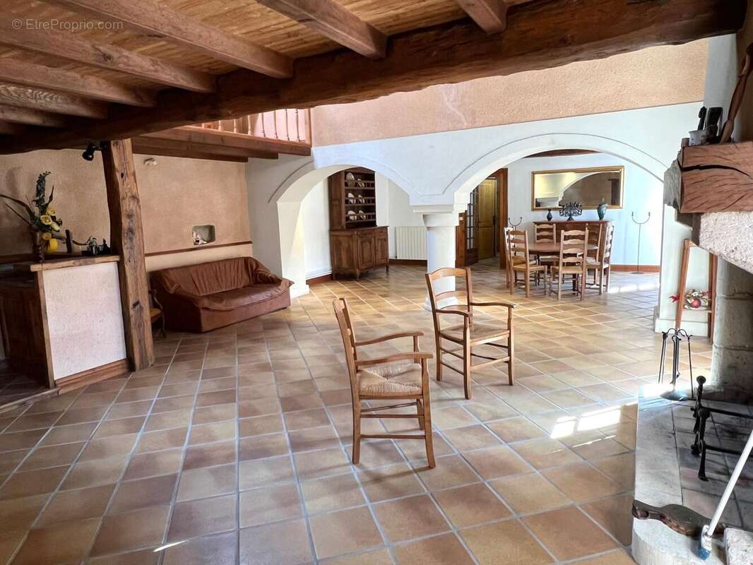 Photo 3 - Maison à SAINT-MARTIN-DE-JUILLERS