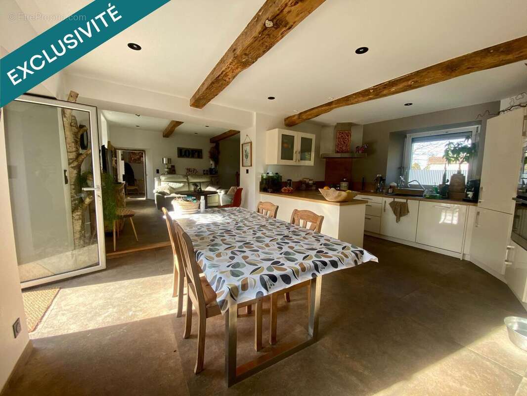 Photo 2 - Maison à CIER-DE-RIVIERE