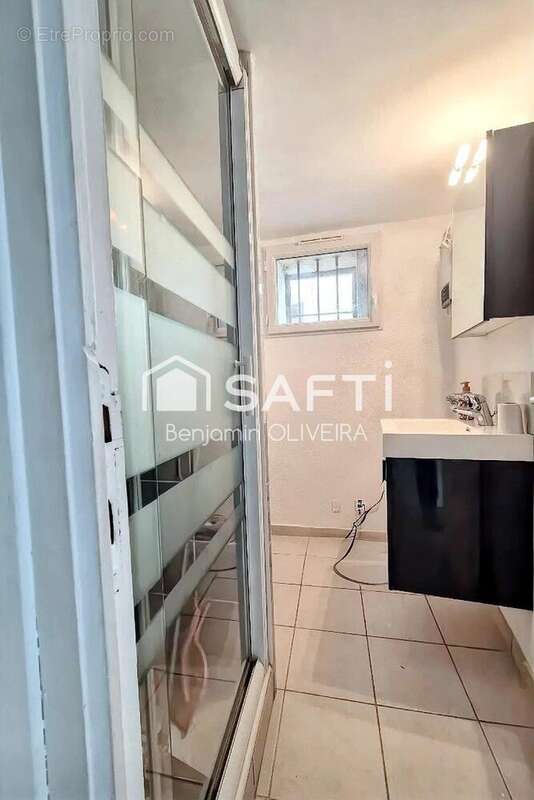 Photo 3 - Appartement à MARSEILLE-13E