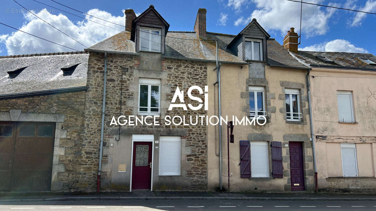 Maison à COURCITE