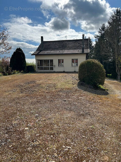 Maison à IS-EN-BASSIGNY