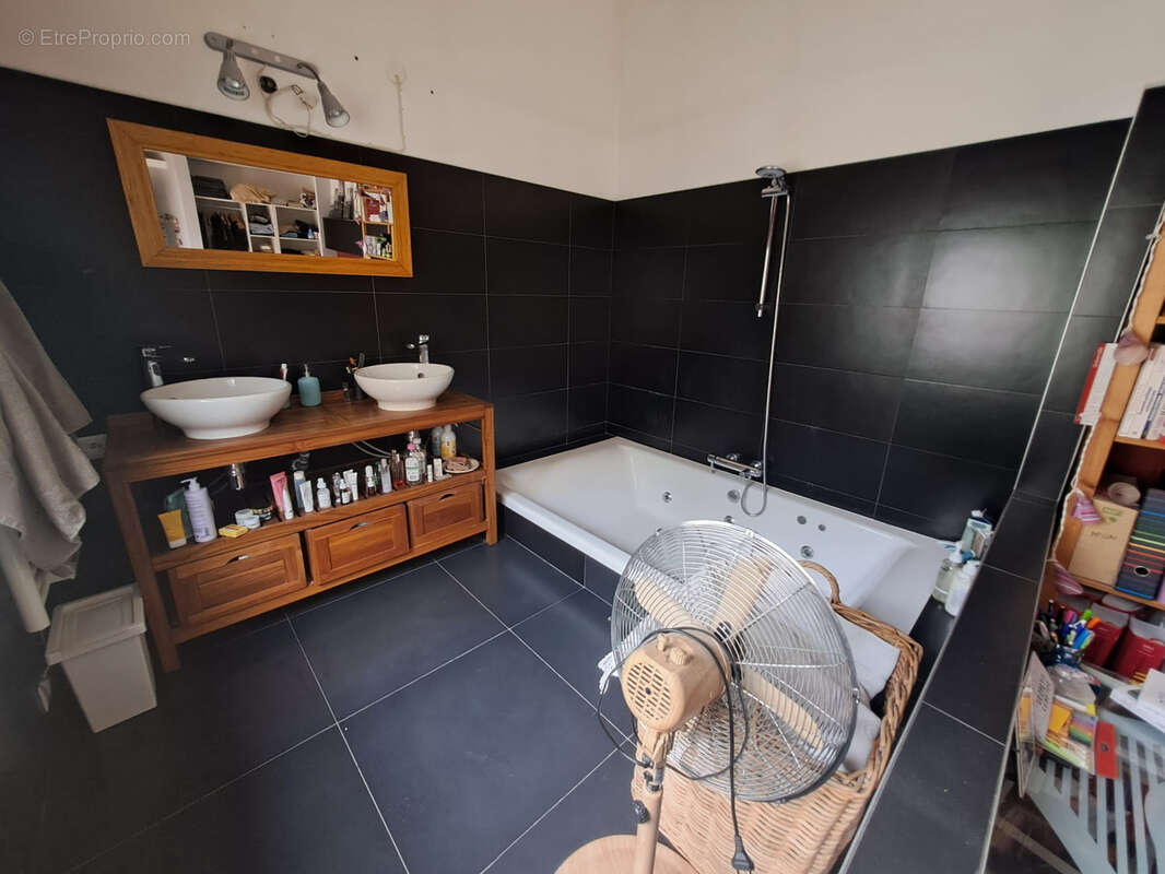 Maison à CHAMPIGNY-SUR-MARNE