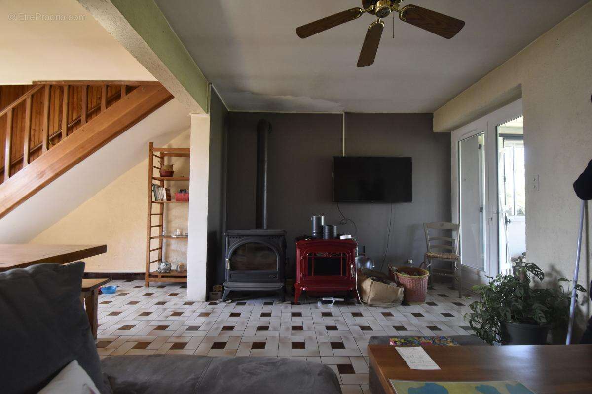 Maison à SUILLY-LA-TOUR