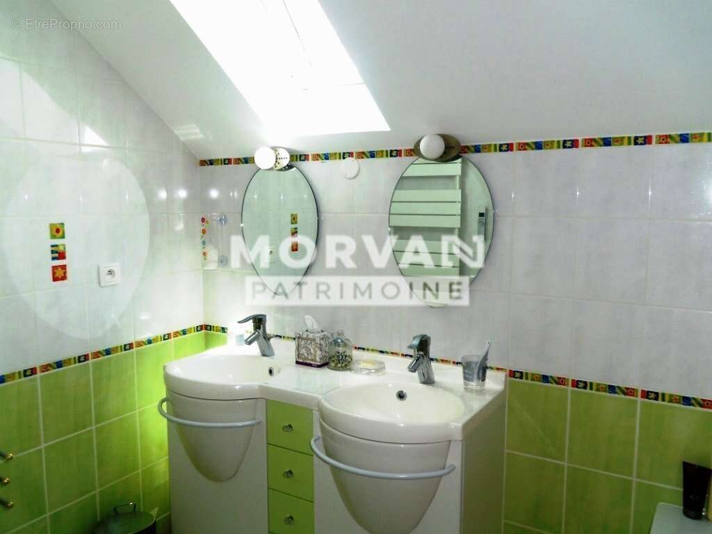 Maison à SAINT-SAULGE