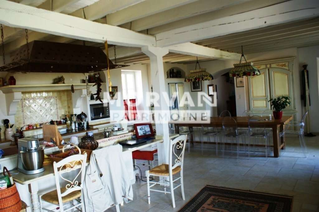 Maison à SAINT-SAULGE