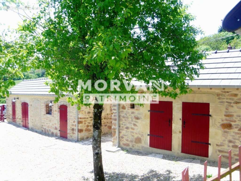 Maison à SAINT-SAULGE