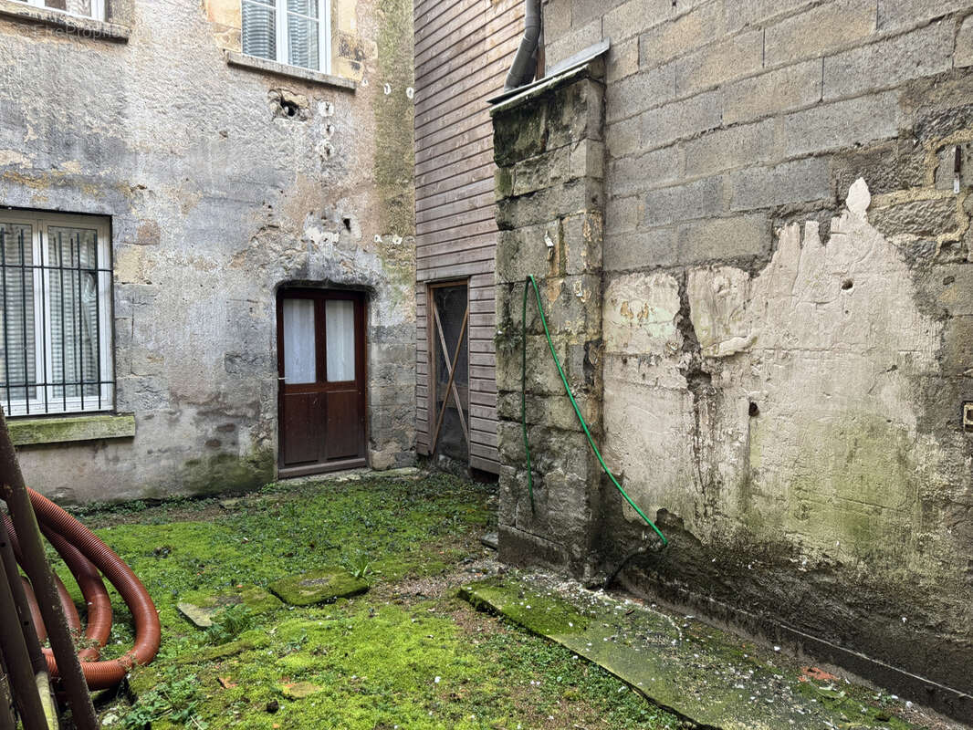 Appartement à CORBIGNY