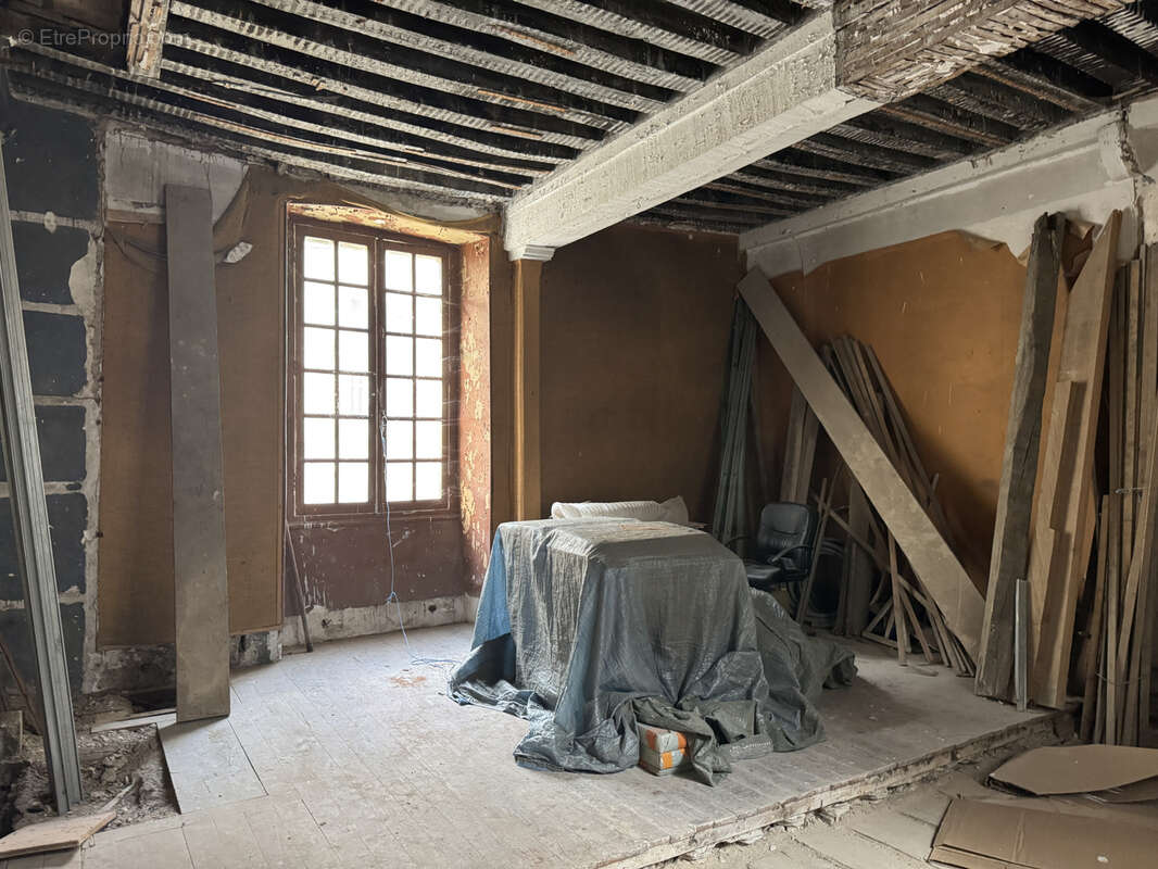 Appartement à CORBIGNY