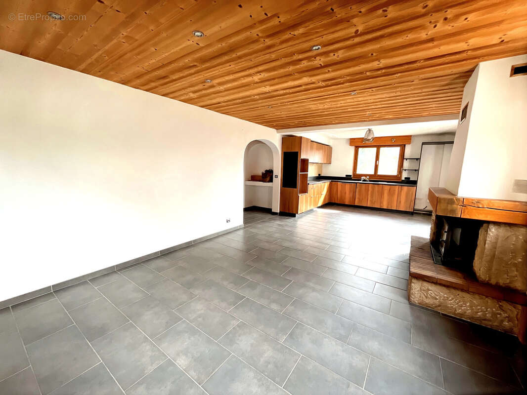 Appartement à SALLANCHES