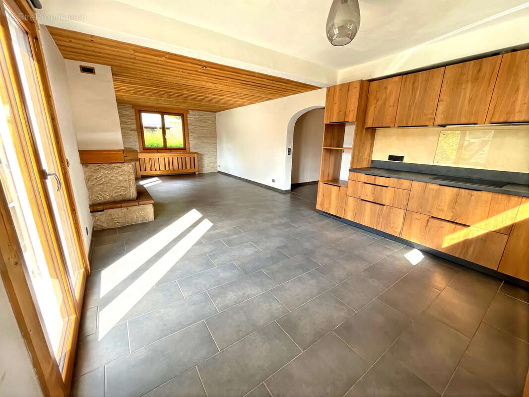 Appartement à SALLANCHES