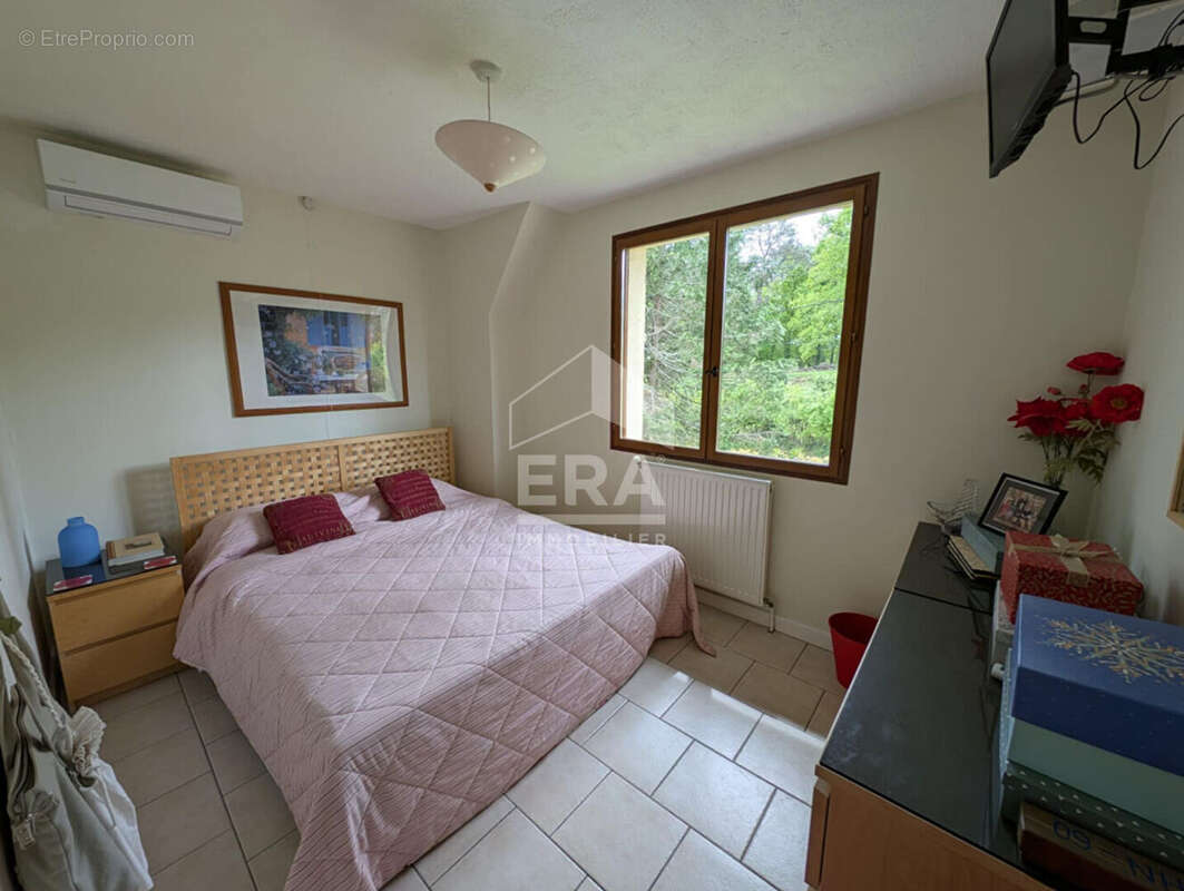 Maison à MONTPON-MENESTEROL