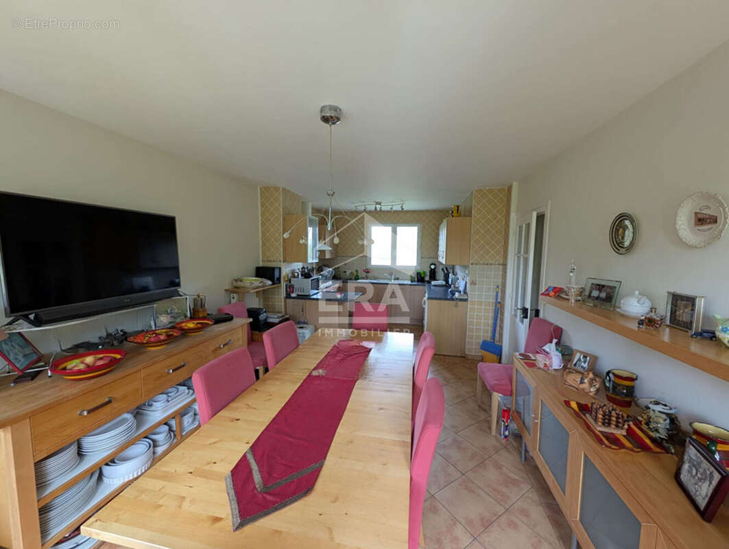 Maison à MONTPON-MENESTEROL