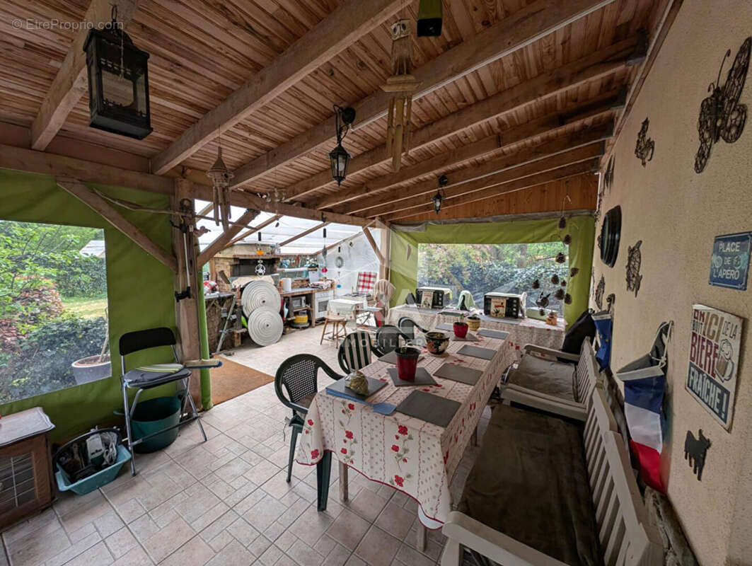 Maison à MONTPON-MENESTEROL