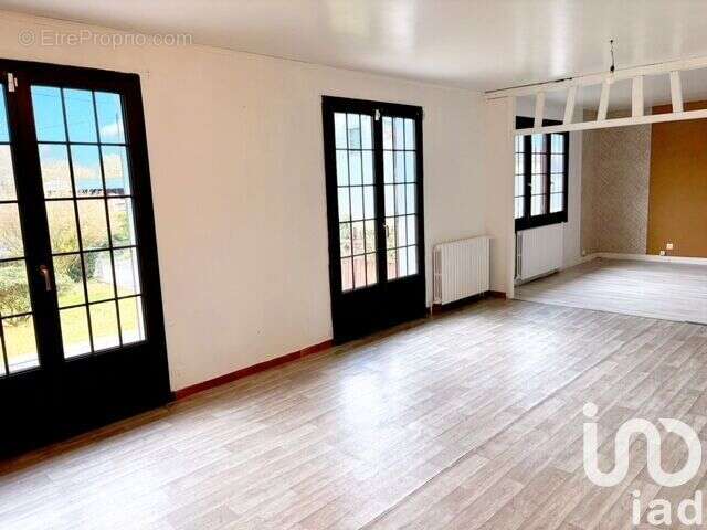 Photo 4 - Maison à REALCAMP