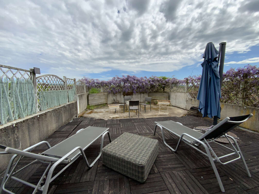 Maison à ATHESANS-ETROITEFONTAINE