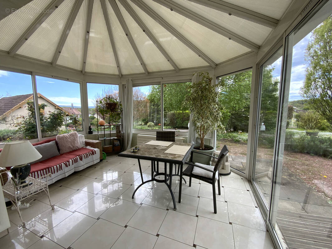 Maison à ATHESANS-ETROITEFONTAINE