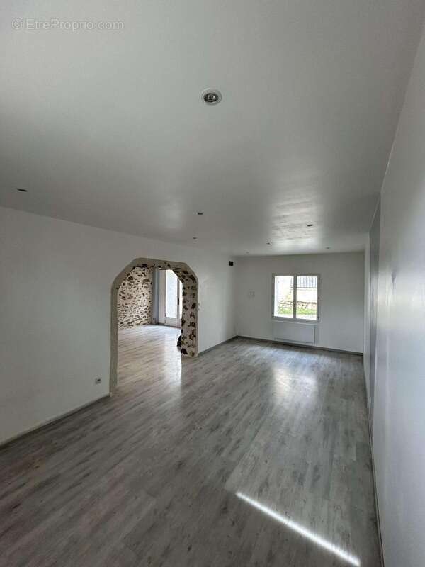 Maison à SABLONNIERES