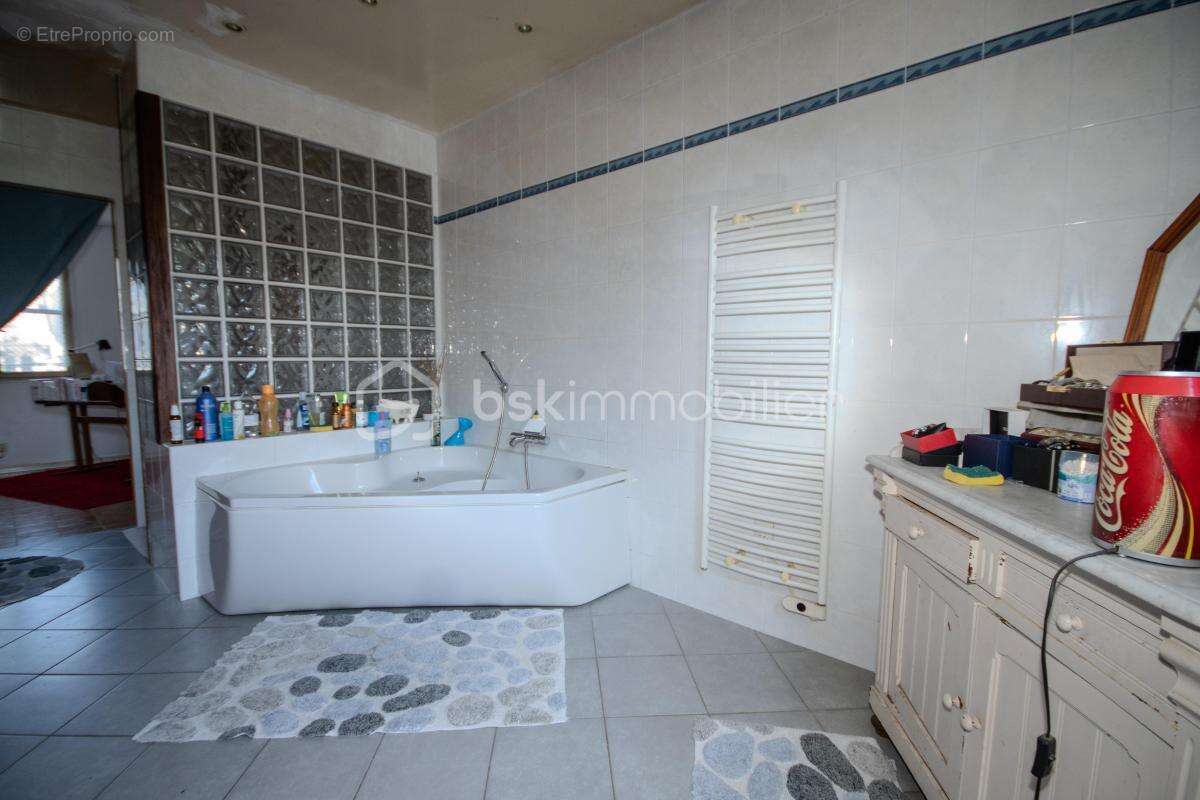 Maison à GOURNAY-SUR-MARNE