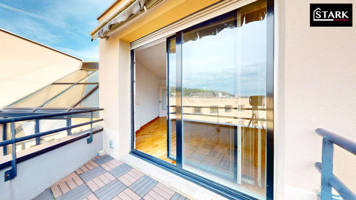 Appartement à VIEUX-CHARMONT