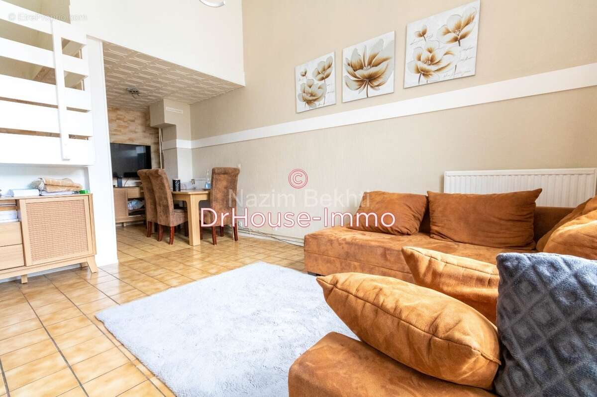 Maison à MANTES-LA-VILLE