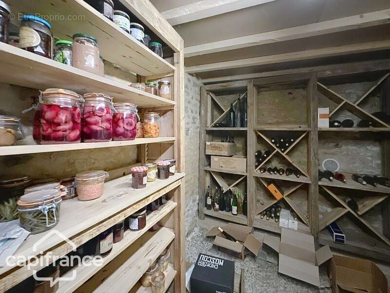 Maison à SAINT-VARENT