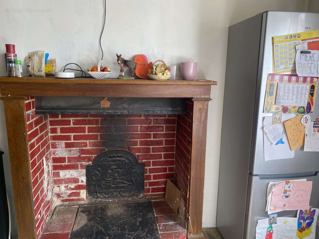 Maison à COULANGERON