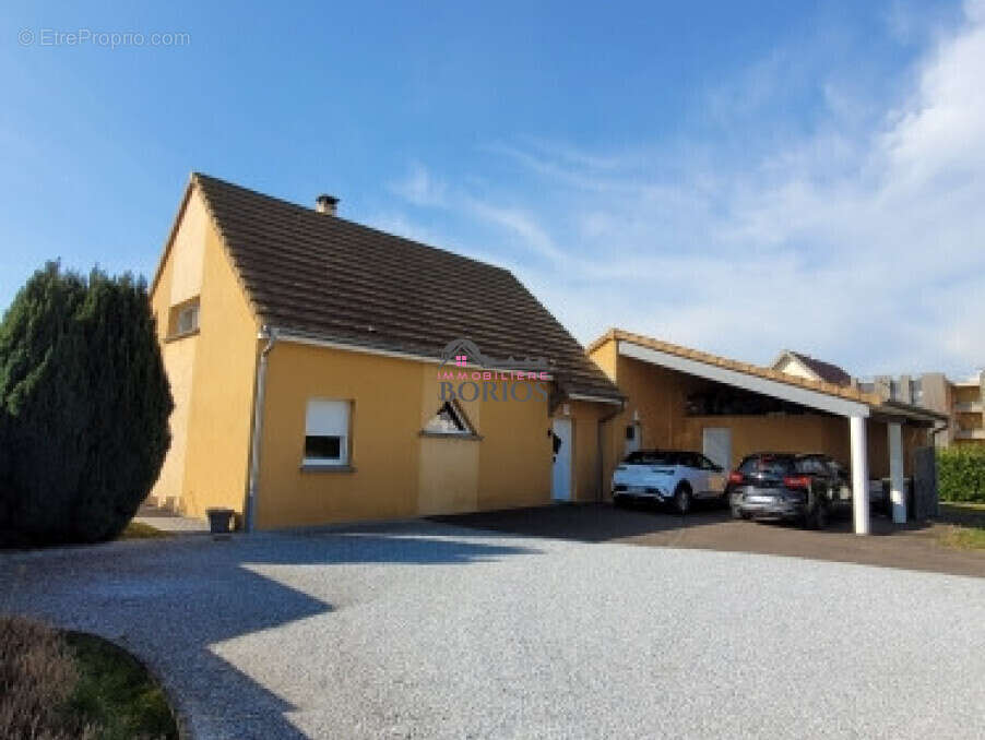 Maison à SAINT-GERMAIN-DU-PLAIN