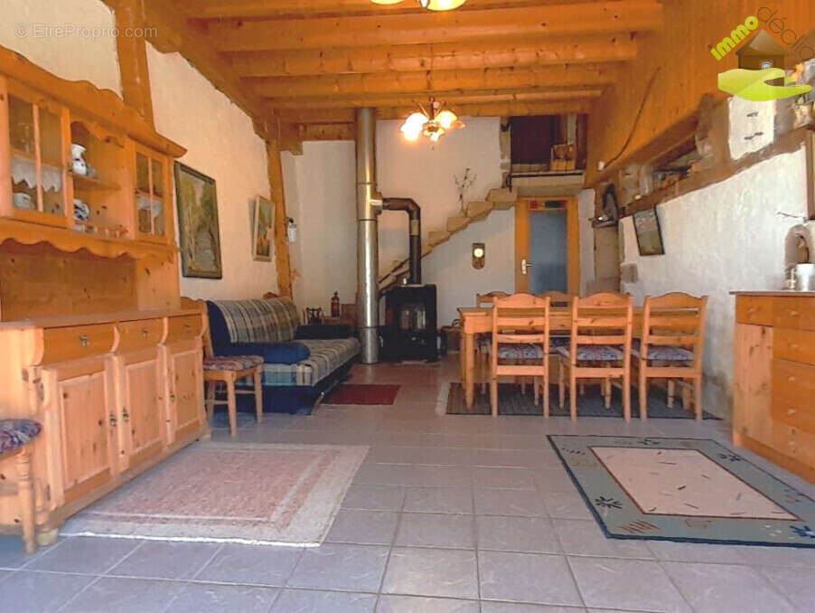 Maison à LE CLERJUS