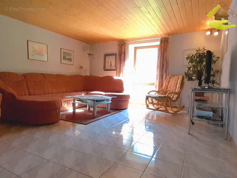 Maison à LE CLERJUS