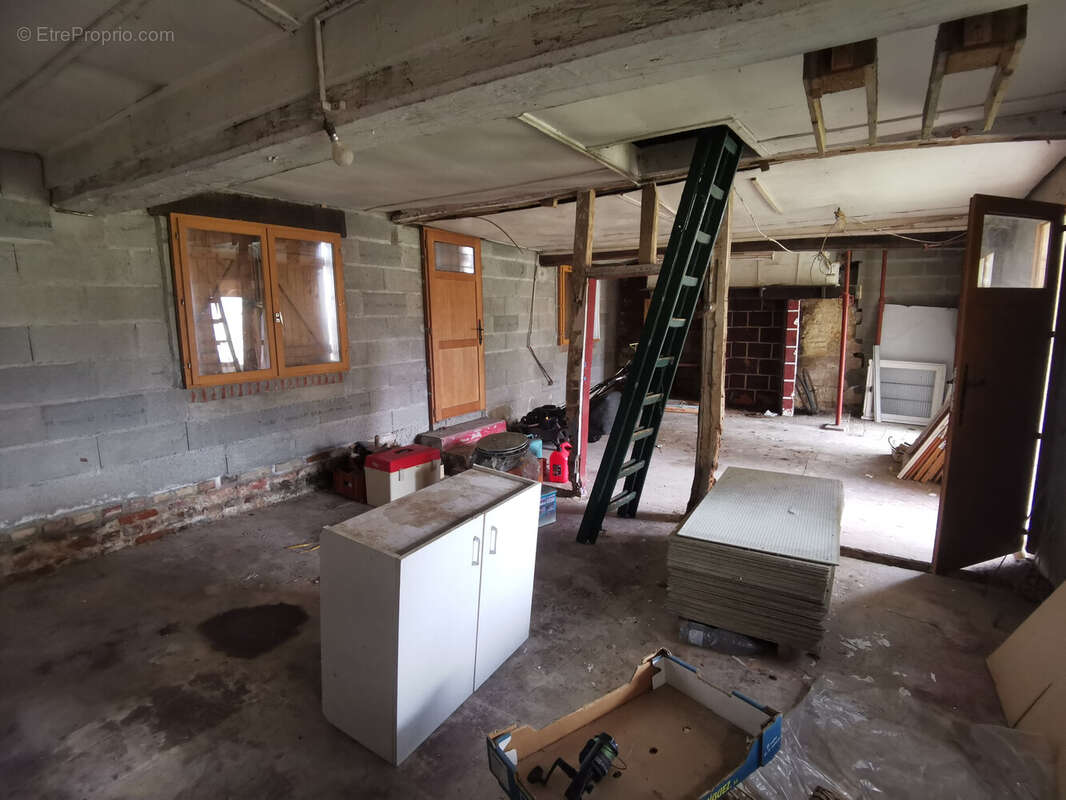 Maison à EAUCOURT-SUR-SOMME