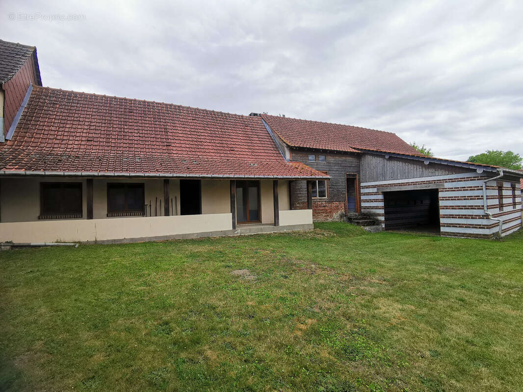 Maison à EAUCOURT-SUR-SOMME