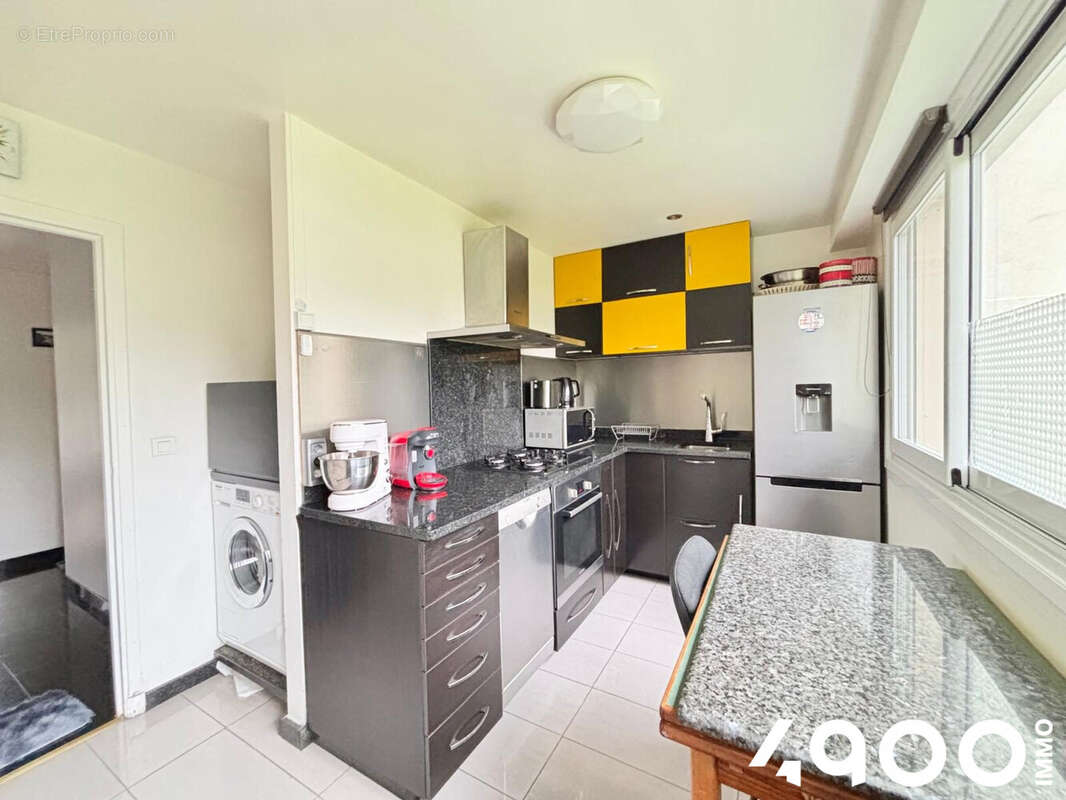 Appartement à RIS-ORANGIS