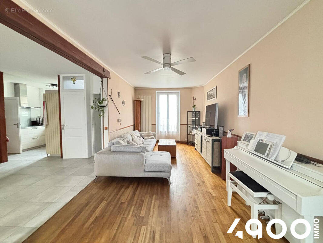 Maison à RIS-ORANGIS