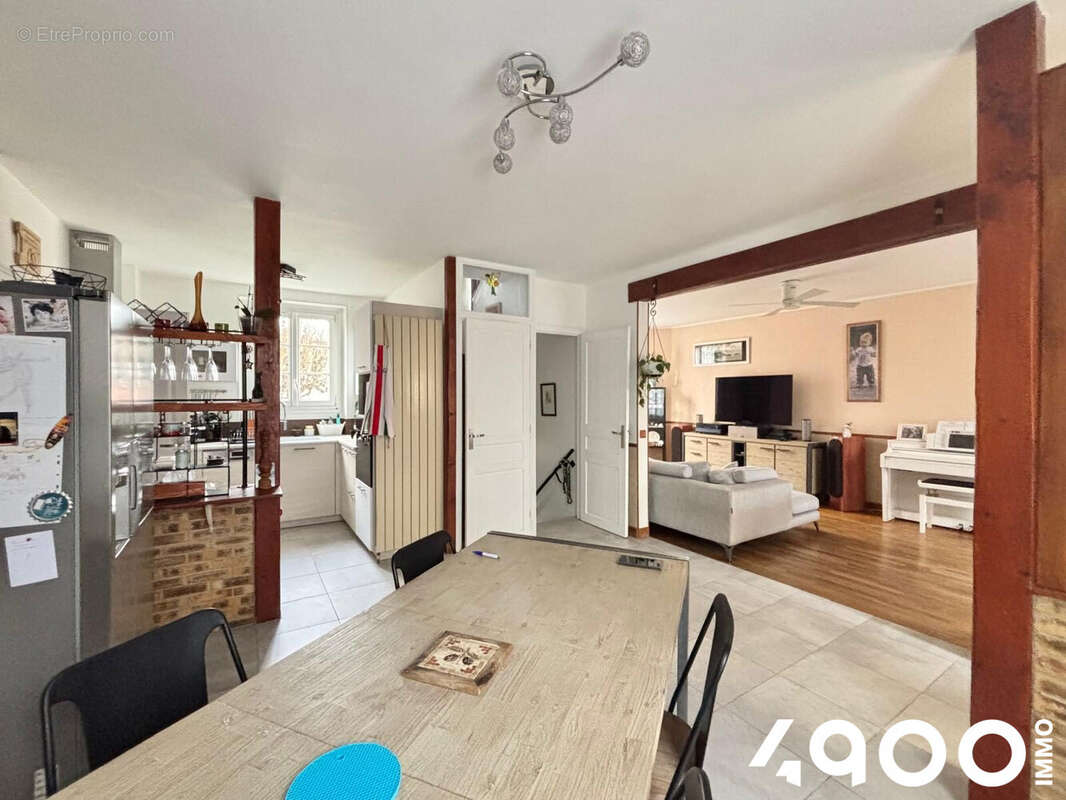 Maison à RIS-ORANGIS