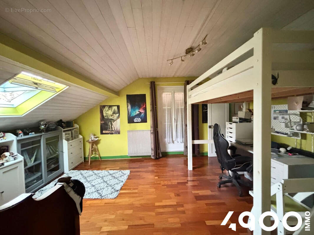 Maison à RIS-ORANGIS