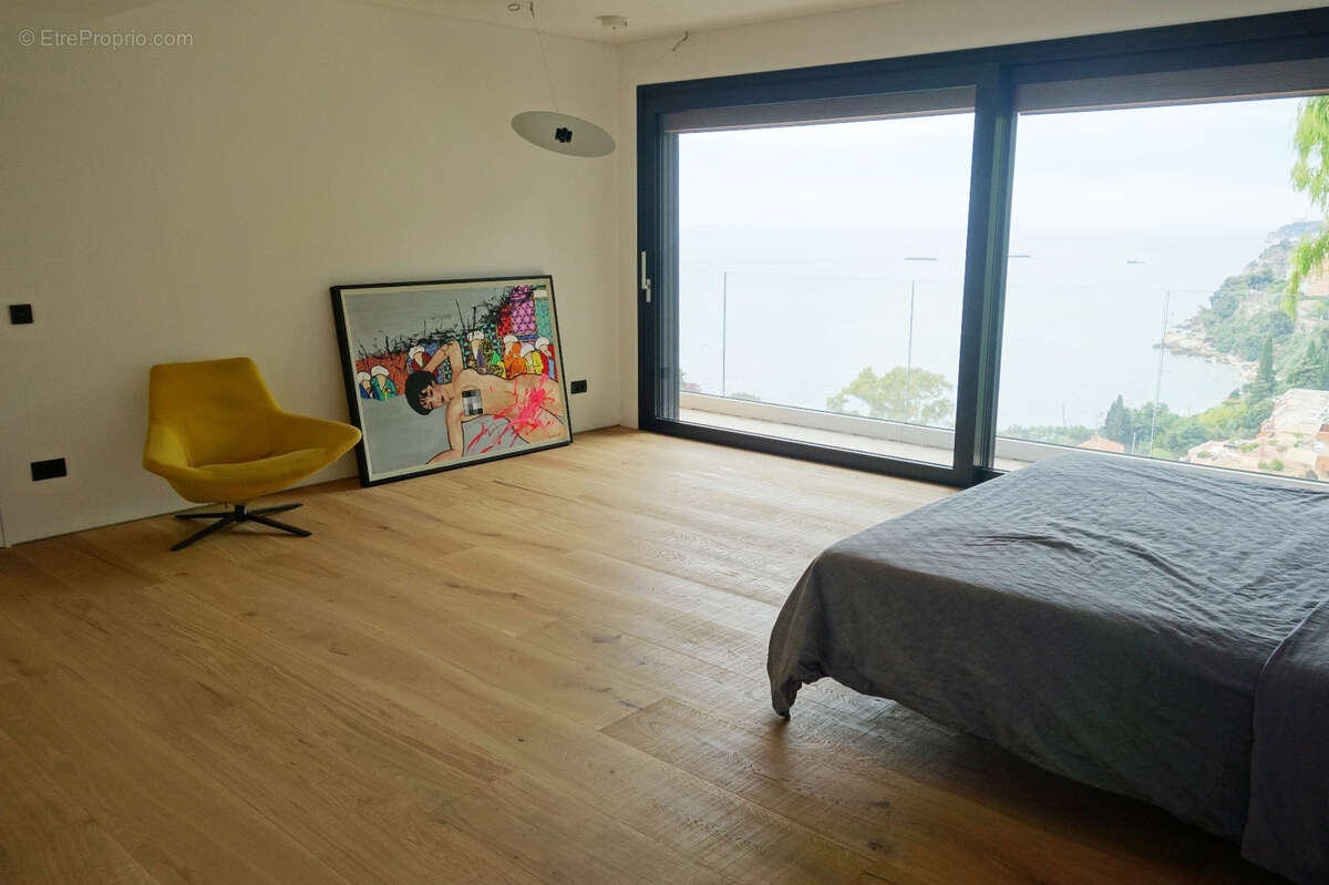 Maison à ROQUEBRUNE-CAP-MARTIN