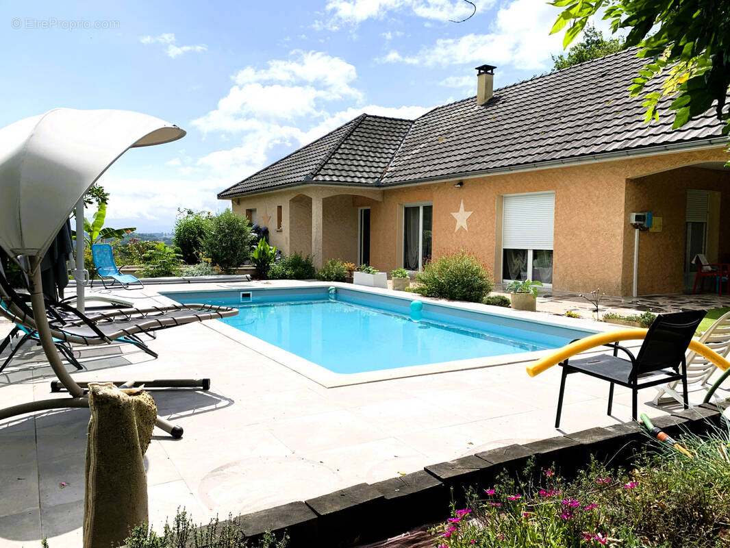 Maison à BRIGNAC-LA-PLAINE