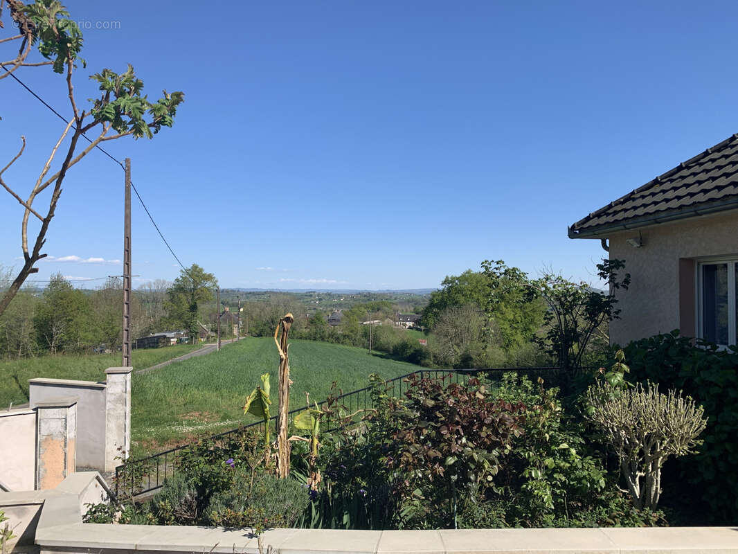 Maison à BRIGNAC-LA-PLAINE