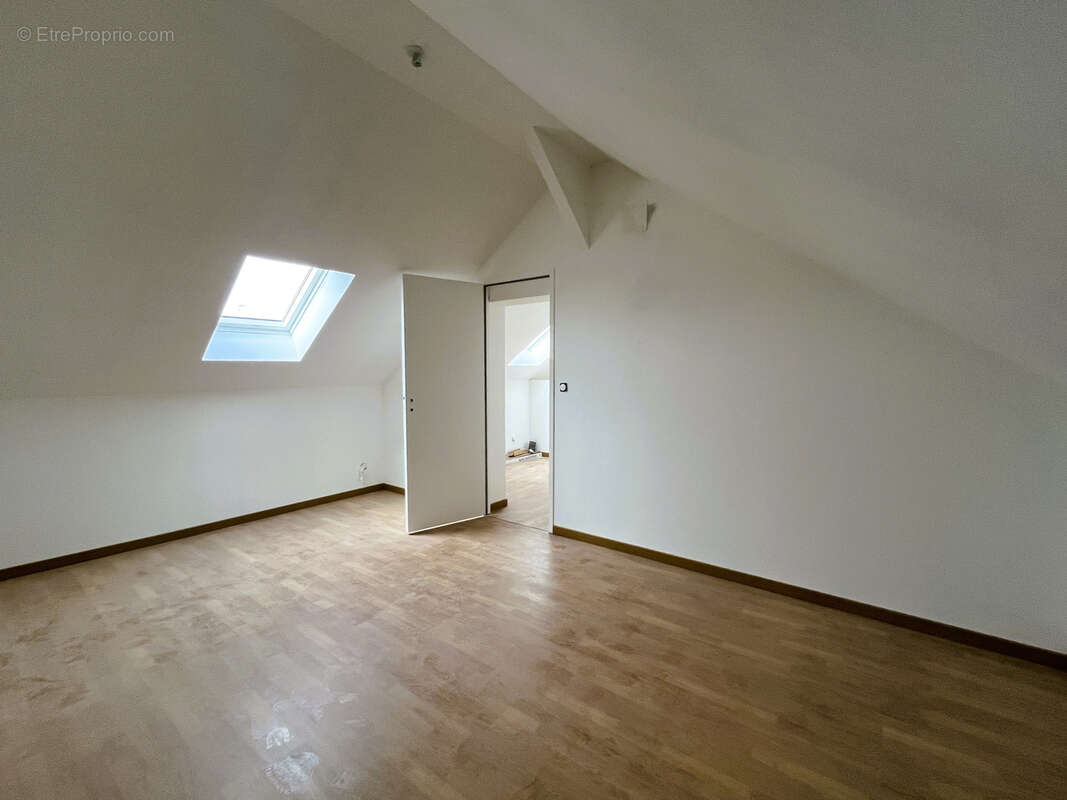 Maison à FONTENAY-SUR-EURE