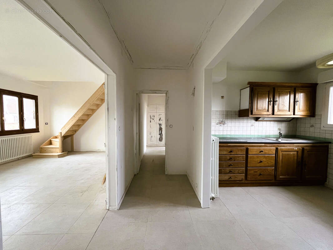 Maison à FONTENAY-SUR-EURE