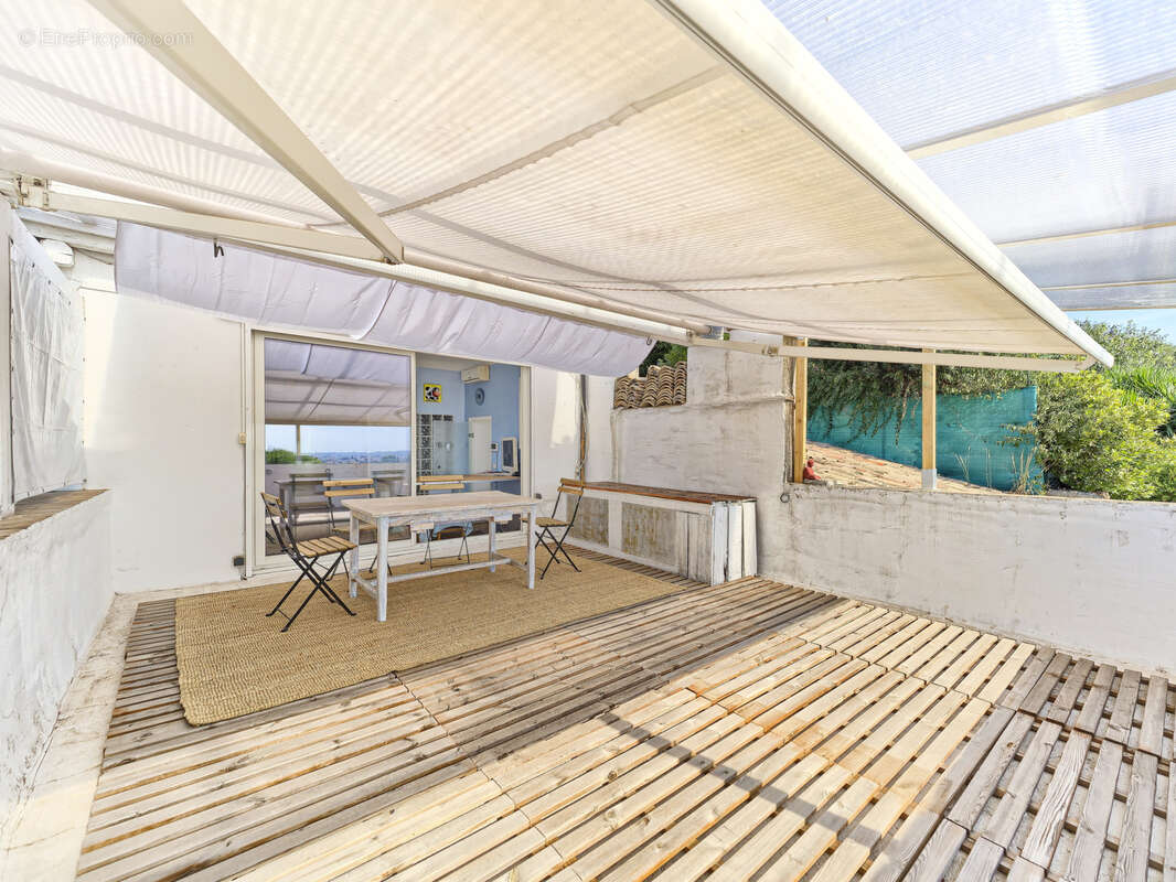 Maison à CAGNES-SUR-MER