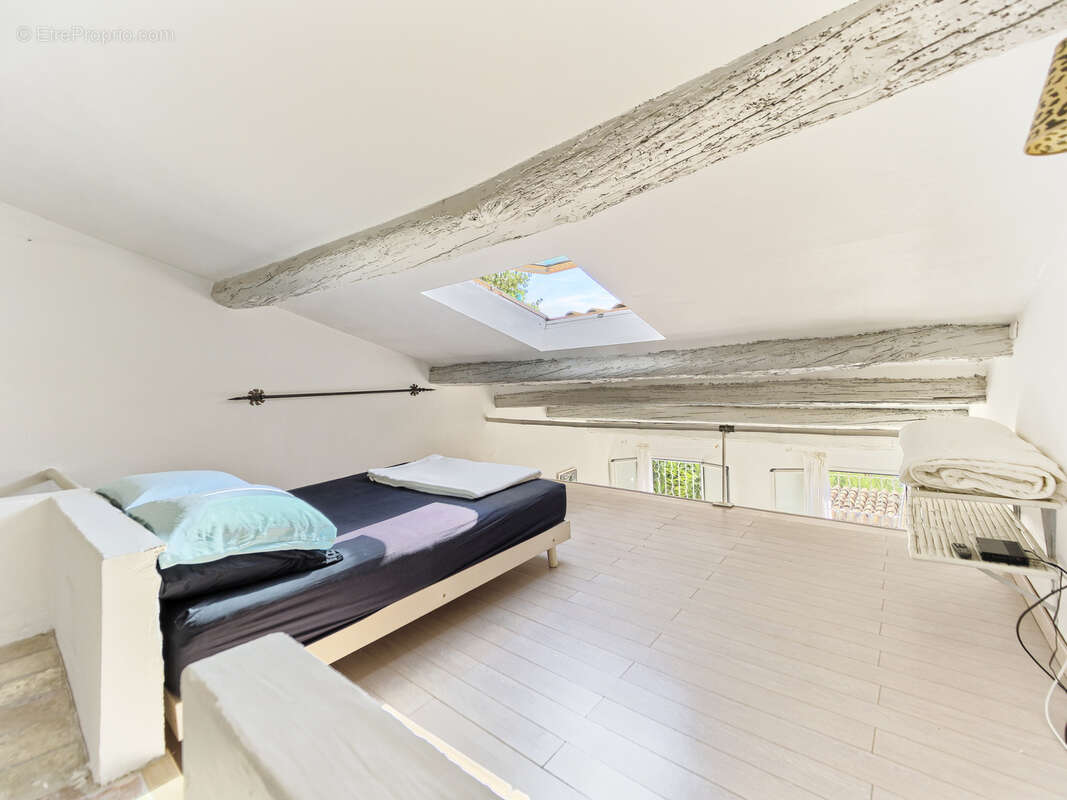 Maison à CAGNES-SUR-MER