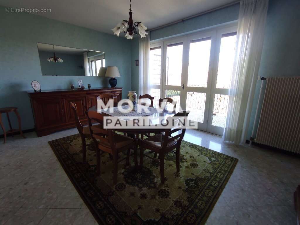 Maison à CHATEAU-CHINON(VILLE)