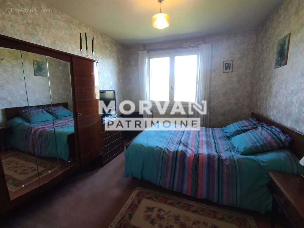 Maison à CHATEAU-CHINON(VILLE)