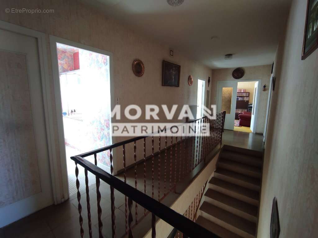 Maison à CHATEAU-CHINON(VILLE)